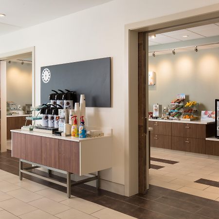 Holiday Inn Express Visalia-Sequoia Gateway Area By Ihg Εξωτερικό φωτογραφία