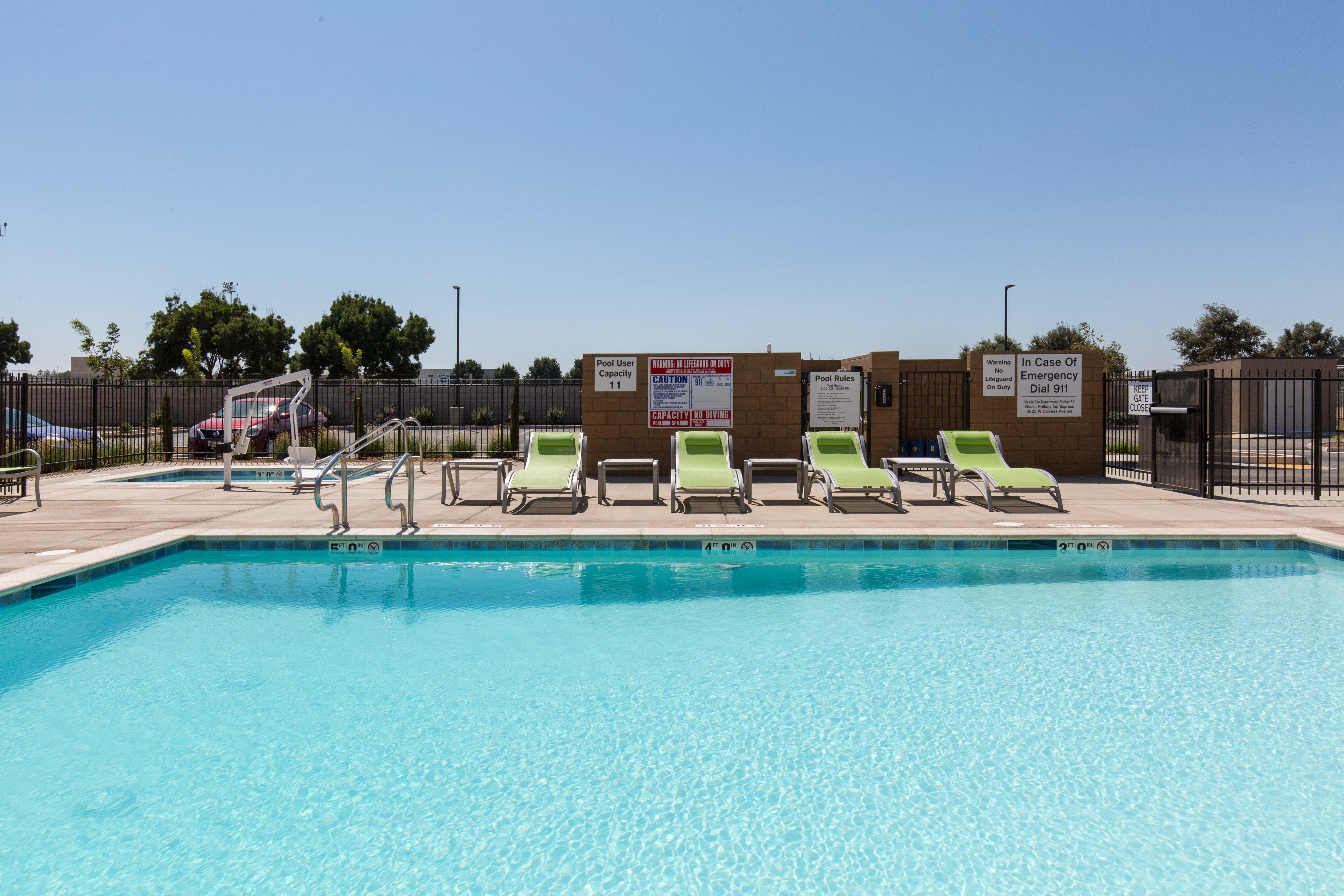 Holiday Inn Express Visalia-Sequoia Gateway Area By Ihg Εξωτερικό φωτογραφία