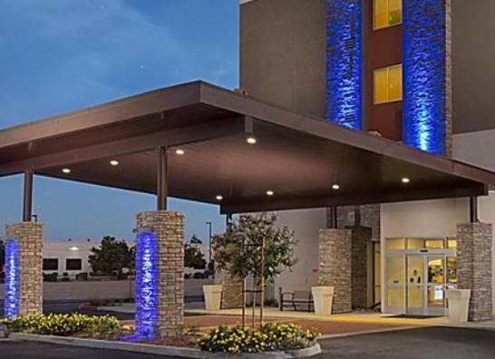 Holiday Inn Express Visalia-Sequoia Gateway Area By Ihg Εξωτερικό φωτογραφία